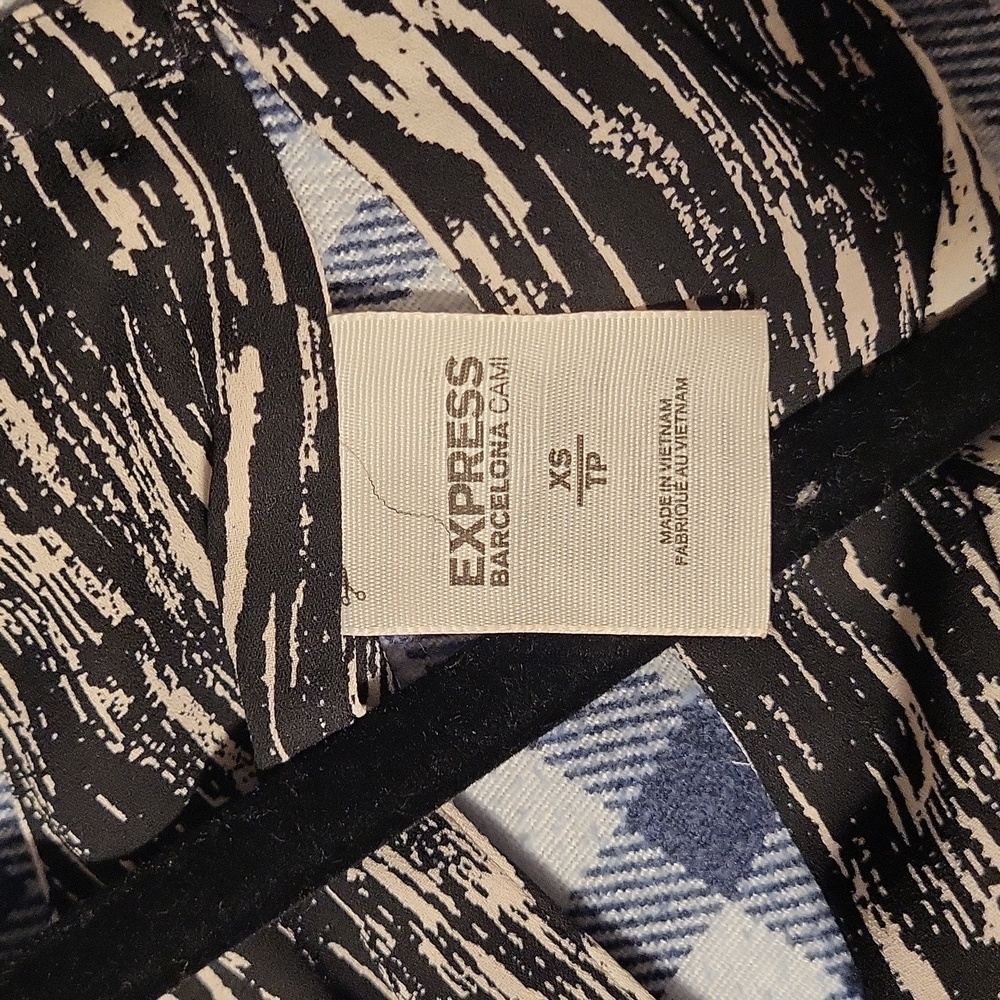 Express Reversible Barcelona Cami - Picture 4 of 5